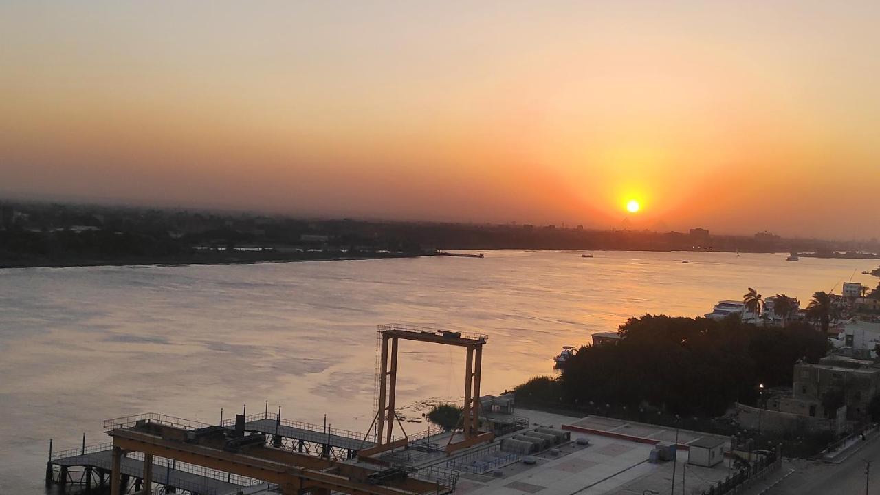 קהיר Nile Pyramidal View Apartment מראה חיצוני תמונה